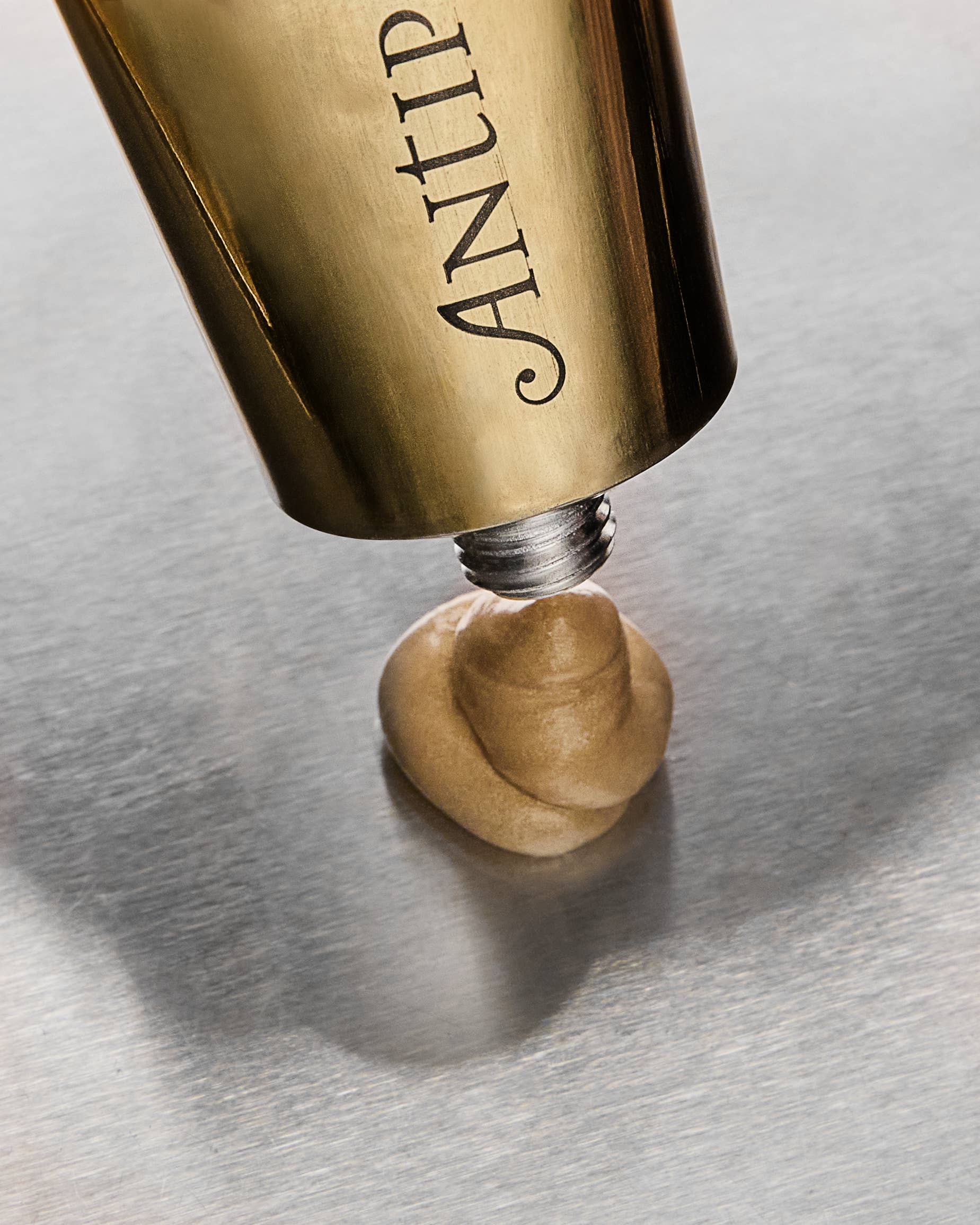 Aura Gold Manuka Honey Mask